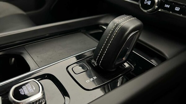 Used Volvo XC60 2022 for sale - 75481167: Photo 47