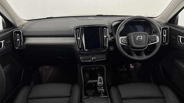 Used Volvo XC40 2024 for sale - 75481172: Photo 10