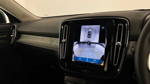 Used Volvo XC40 2024 for sale - 75481172: Photo 21