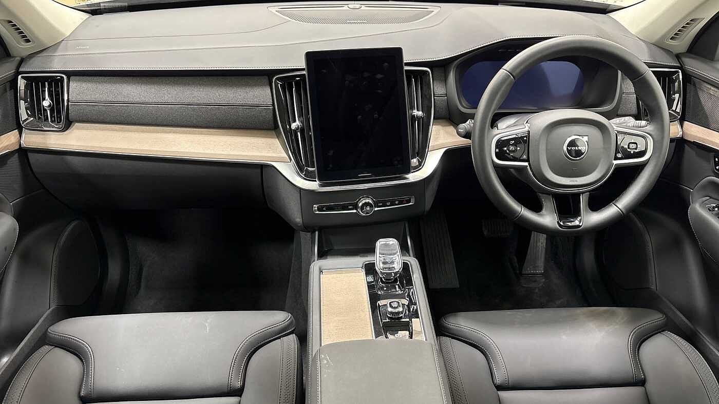 Used Volvo XC90 2025 for sale - 76854656: Photo 10