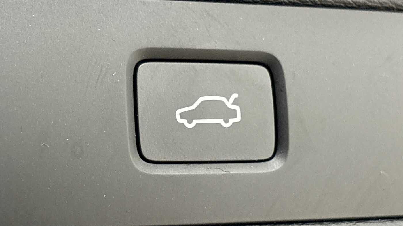 Used Volvo XC90 2025 for sale - 76854656: Photo 29