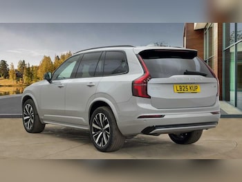Used Volvo XC90 2025 for sale - 76854656: Photo