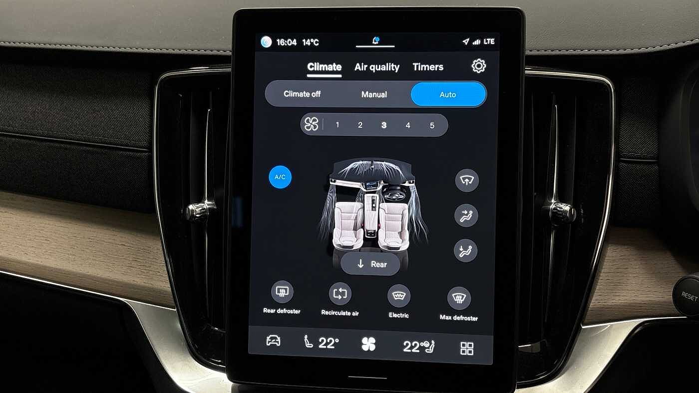 Used Volvo XC90 2025 for sale - 76854656: Photo 37