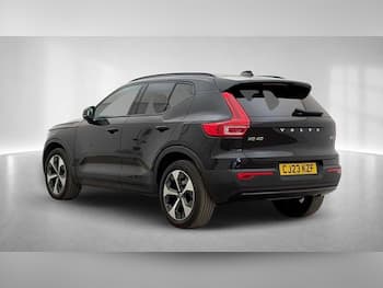 Used Volvo XC40 2023 for sale - 79734844: Photo