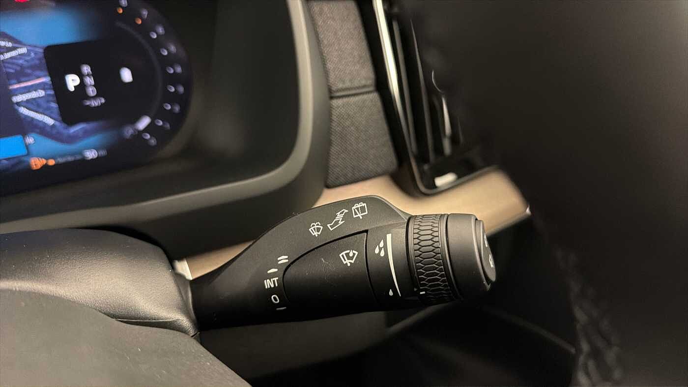 Used Volvo XC90 2025 for sale - 77592068: Photo 35