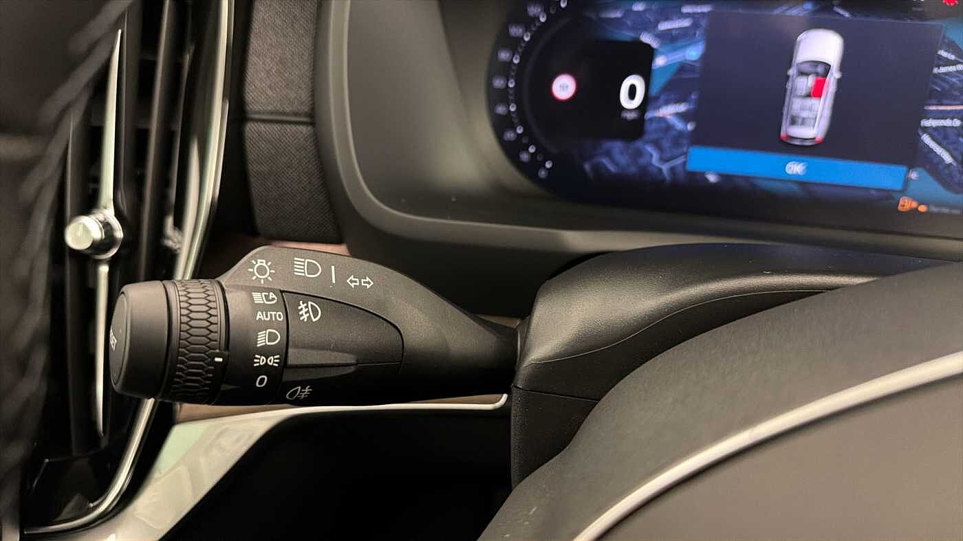 Used Volvo XC90 2025 for sale - 77592068: Photo 36