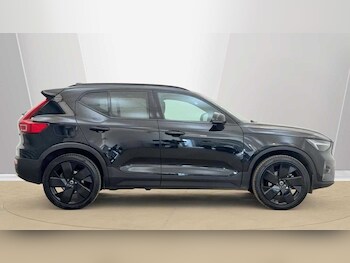 Used Volvo XC40 2025 for sale - 78596246: Photo
