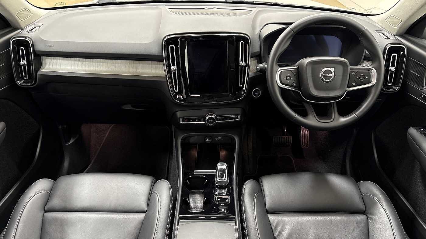 Used Volvo XC40 2025 for sale - 76796381: Photo 10