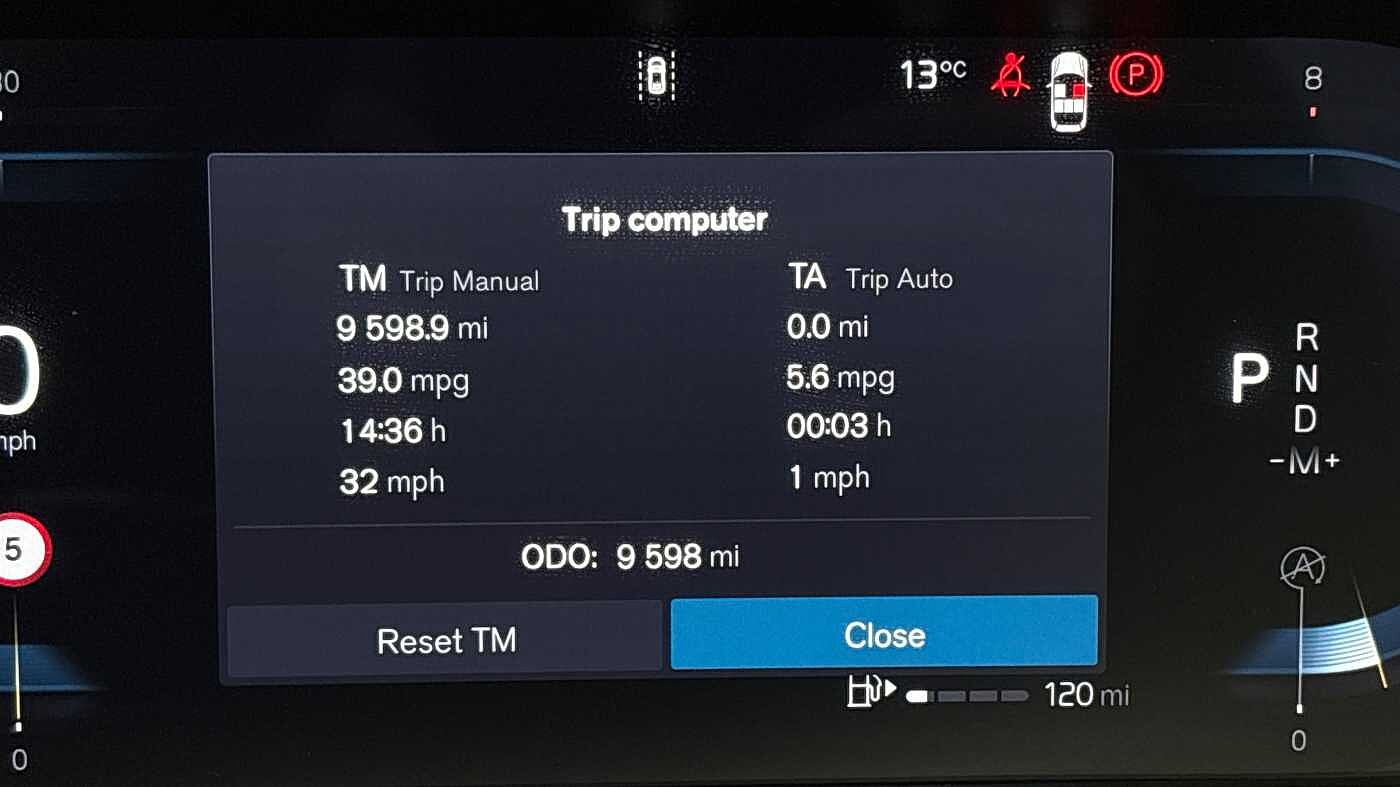 Used Volvo XC40 2025 for sale - 76796381: Photo 12