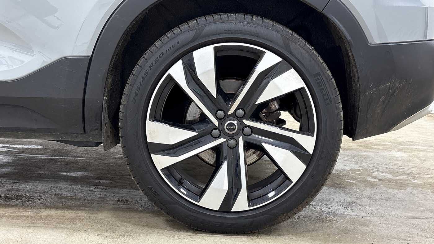 Used Volvo XC40 2025 for sale - 76796381: Photo 15