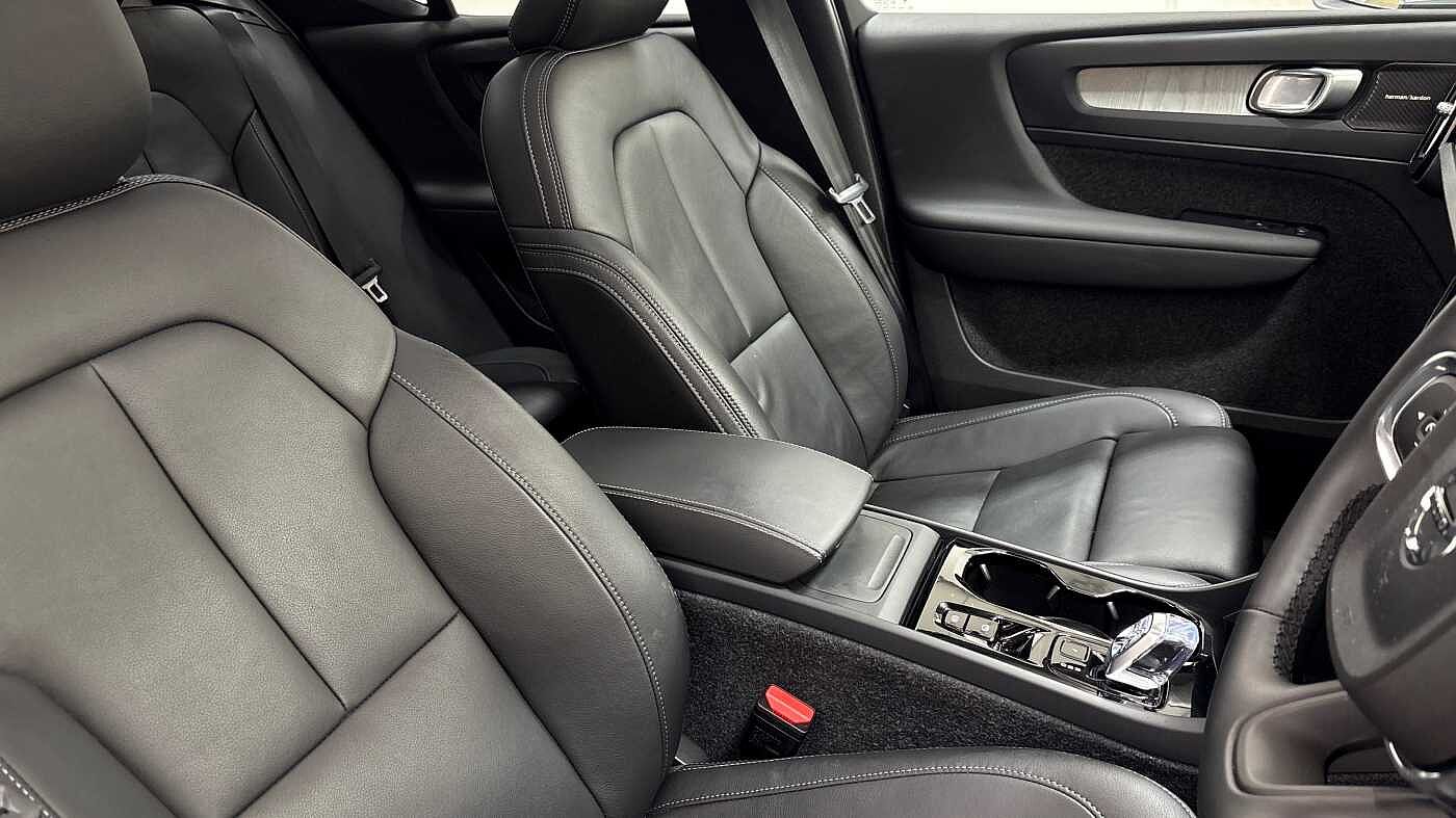 Used Volvo XC40 2025 for sale - 76796381: Photo 27