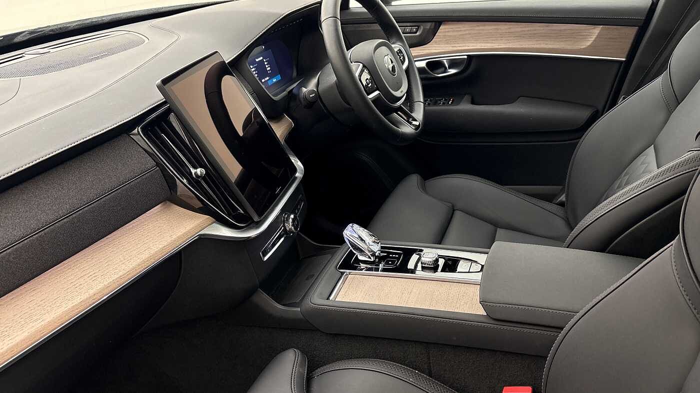 Used Volvo XC90 2025 for sale - 78219045: Photo 3