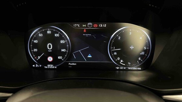 Used Volvo XC60 2019 for sale - 76172317: Photo 17