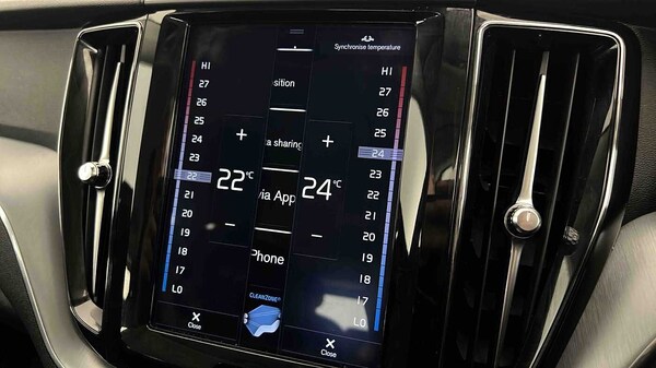 Used Volvo XC60 2019 for sale - 76172317: Photo 45