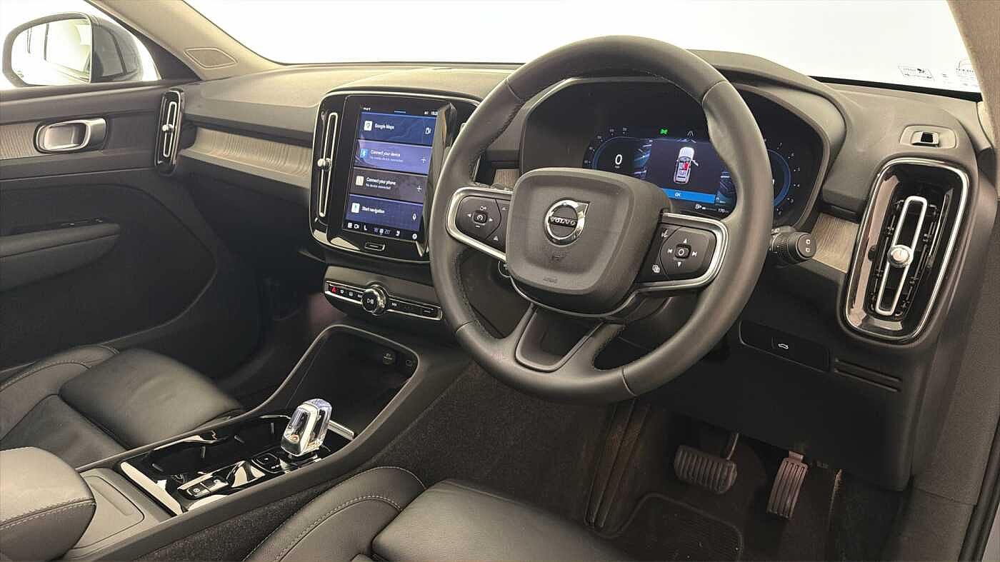 Used Volvo XC40 2023 for sale - 77702724: Photo 13