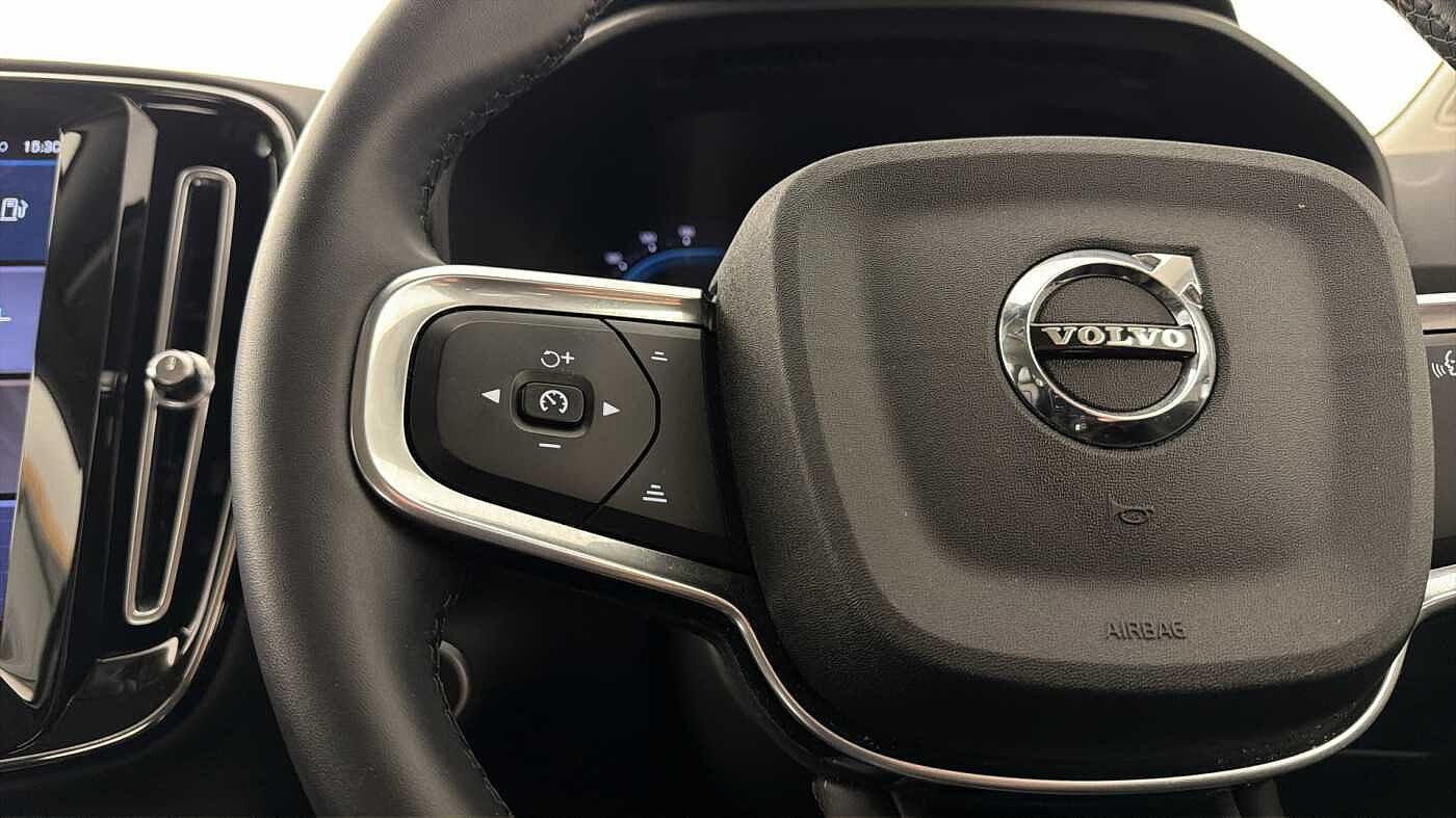 Used Volvo XC40 2023 for sale - 77702724: Photo 17