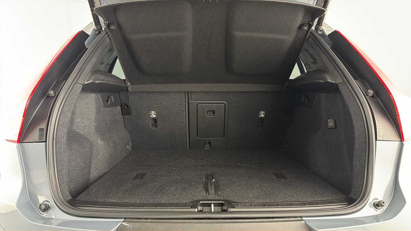 Used Volvo XC40 2023 for sale - 77702724: Photo 19