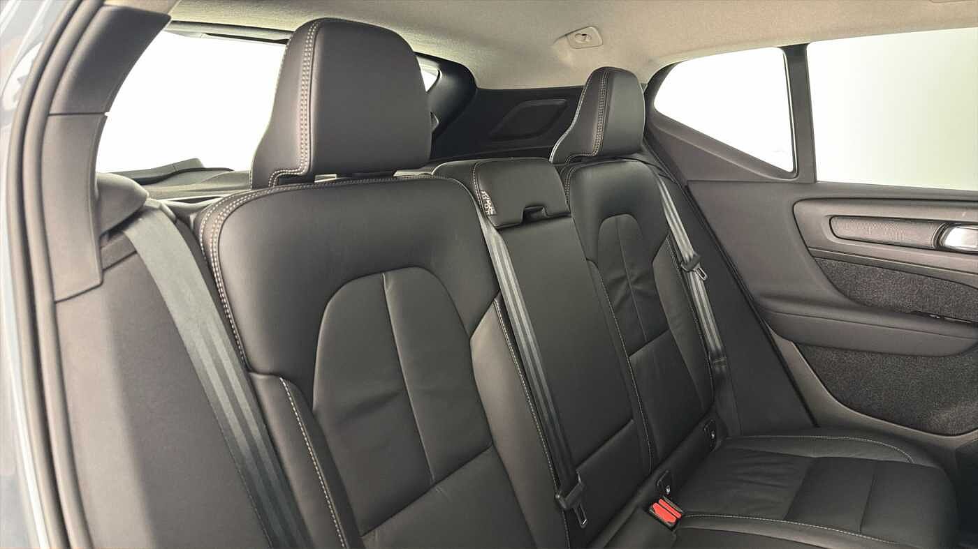 Used Volvo XC40 2023 for sale - 77702724: Photo 30