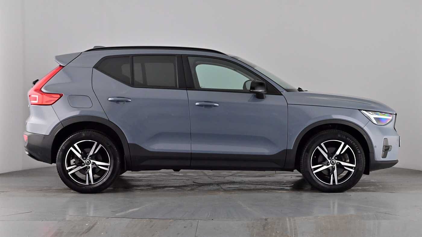 Used Volvo XC40 2023 for sale - 77702724: Photo 4