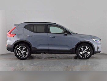 Used Volvo XC40 2023 for sale - 77702724: Photo