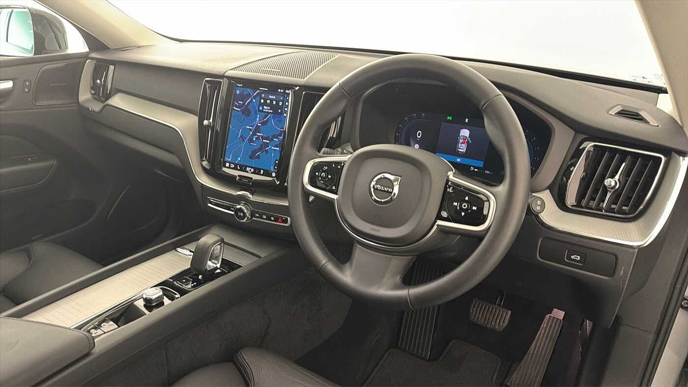 Used Volvo XC60 2024 for sale - 77556839: Photo 13