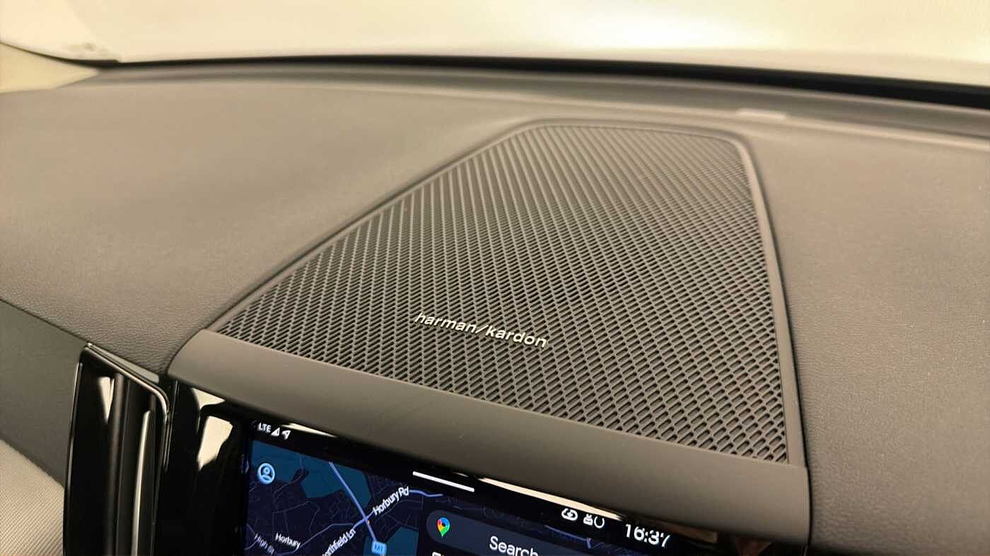 Used Volvo XC60 2024 for sale - 77556839: Photo 36