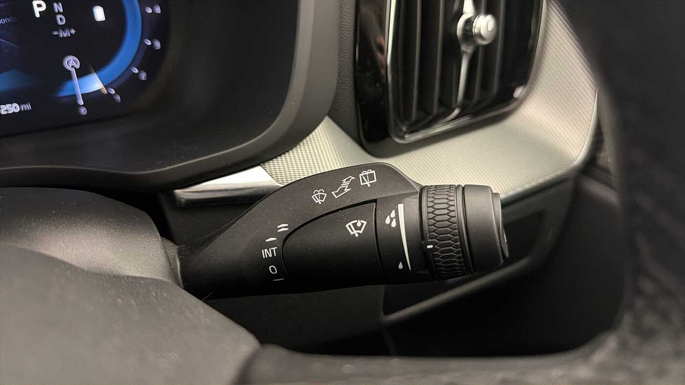 Used Volvo XC60 2024 for sale - 77556839: Photo 38