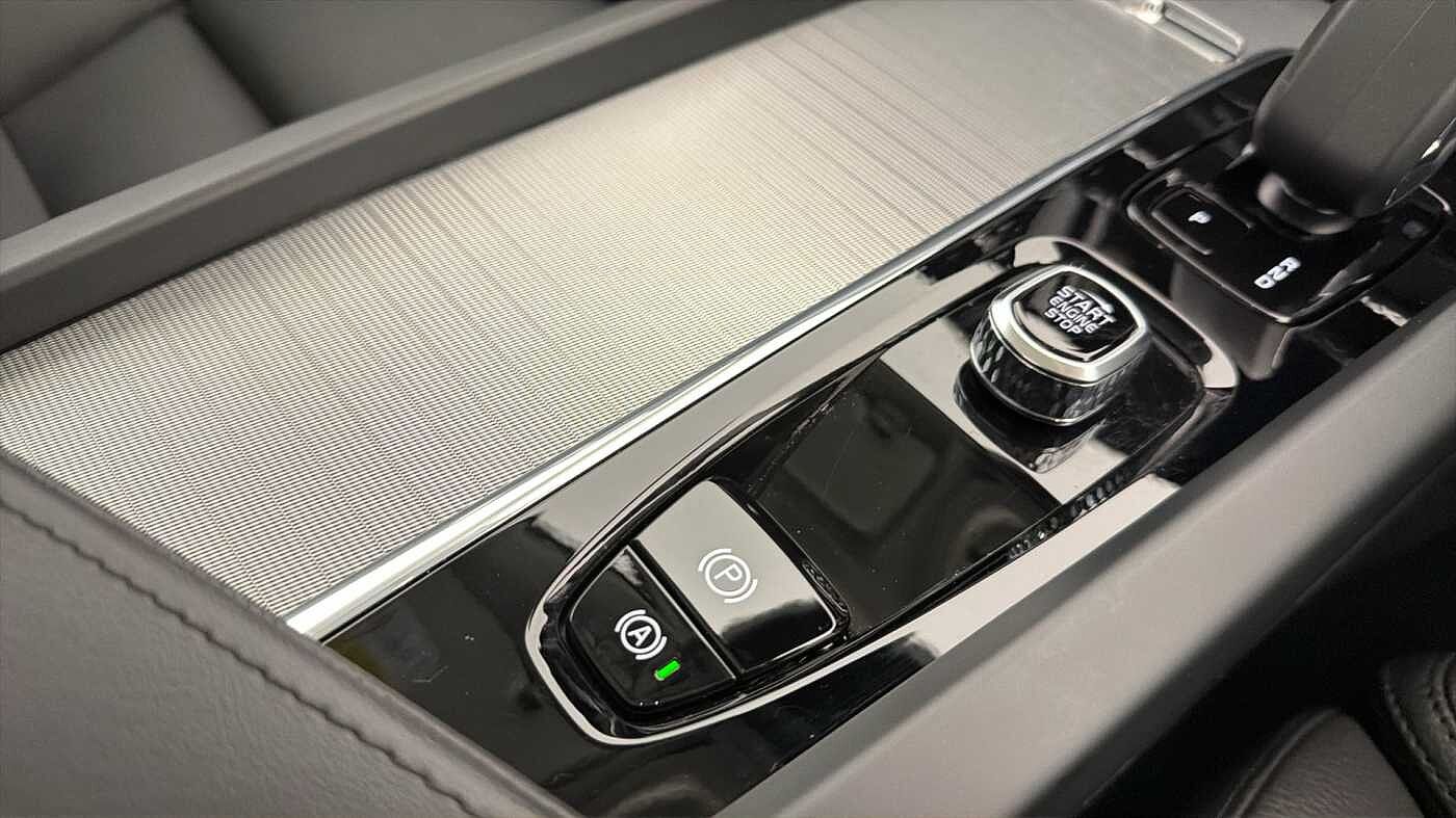 Used Volvo XC60 2024 for sale - 77556839: Photo 39