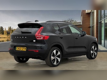 Used Volvo XC40 2022 for sale - 75605784: Photo