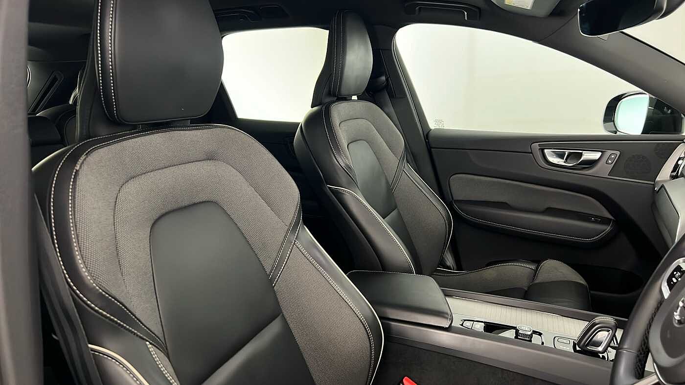 Used Volvo XC60 2021 for sale - 76479819: Photo 35