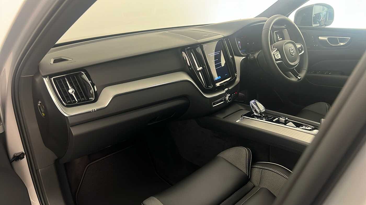 Used Volvo XC60 2024 for sale - 76104234: Photo 10