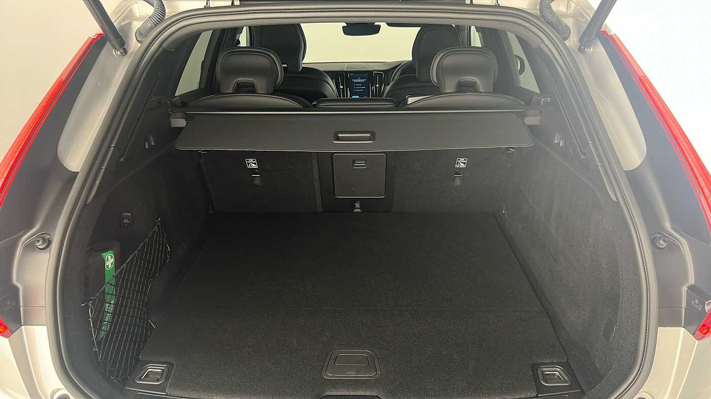 Used Volvo XC60 2024 for sale - 76104234: Photo 14