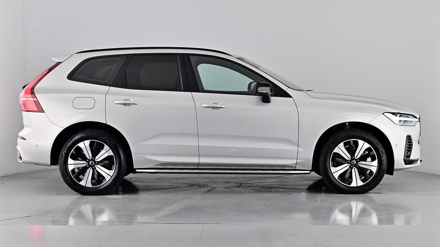 Used Volvo XC60 2024 for sale - 76104234: Photo 3