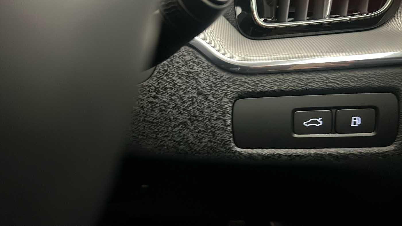 Used Volvo XC60 2024 for sale - 76104234: Photo 33