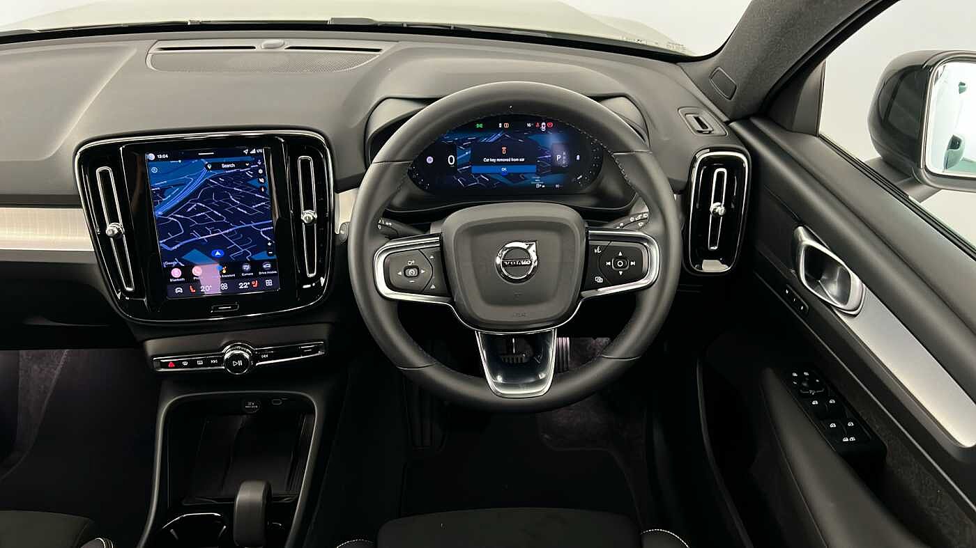 Used Volvo XC40 2025 for sale - 76854654: Photo 12