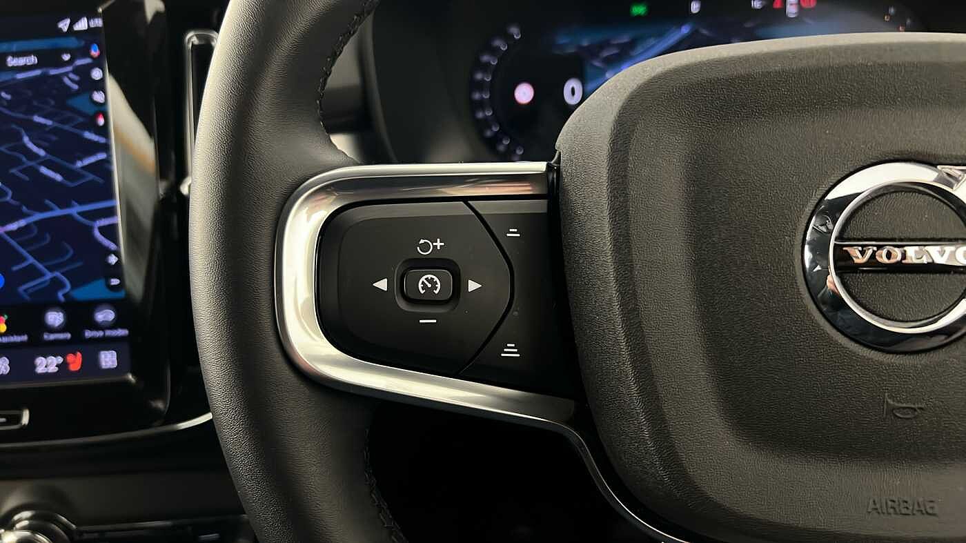 Used Volvo XC40 2025 for sale - 76854654: Photo 19