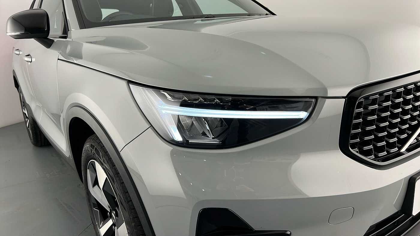 Used Volvo XC40 2025 for sale - 76854654: Photo 25