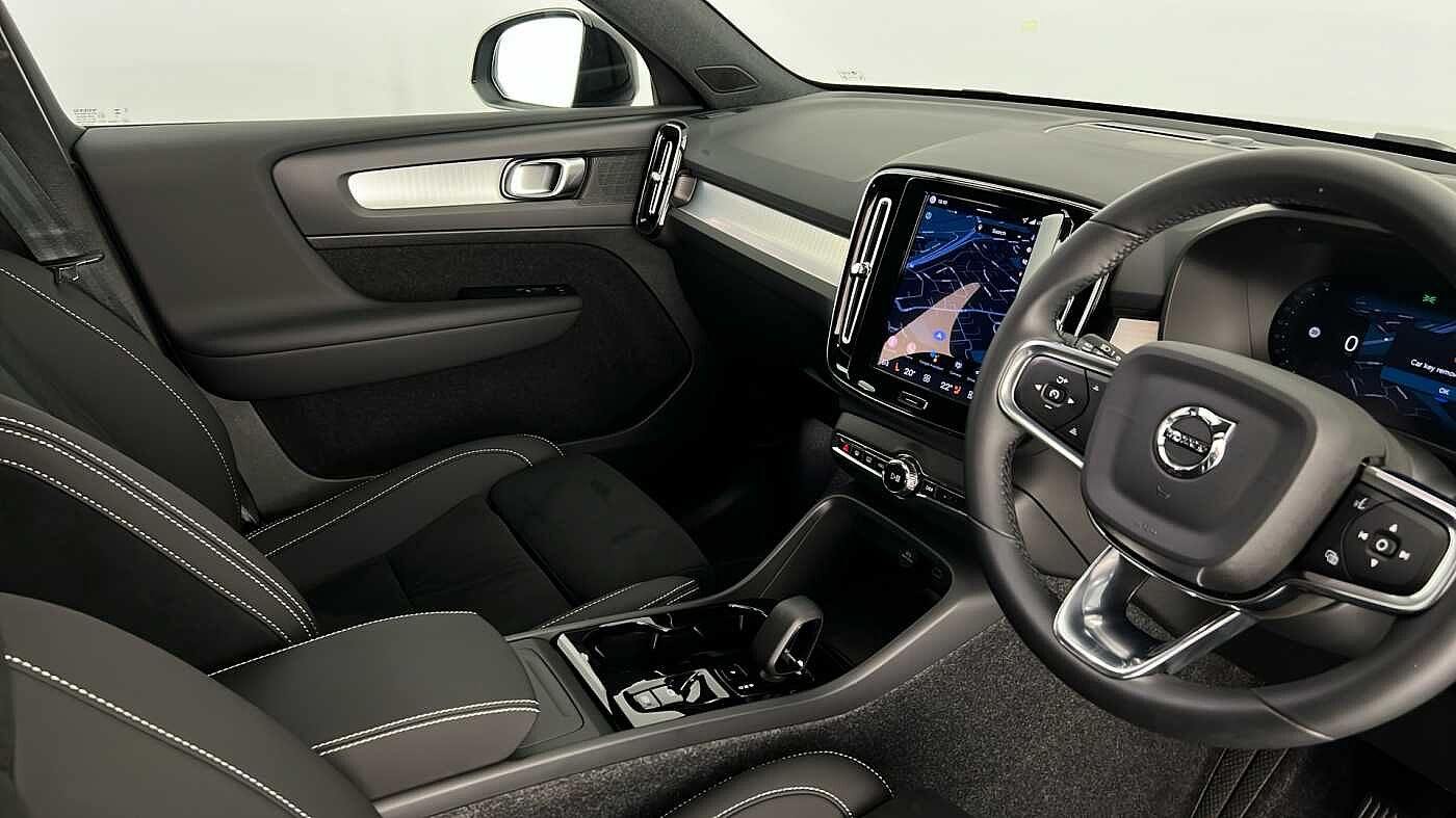 Used Volvo XC40 2025 for sale - 76854654: Photo 36