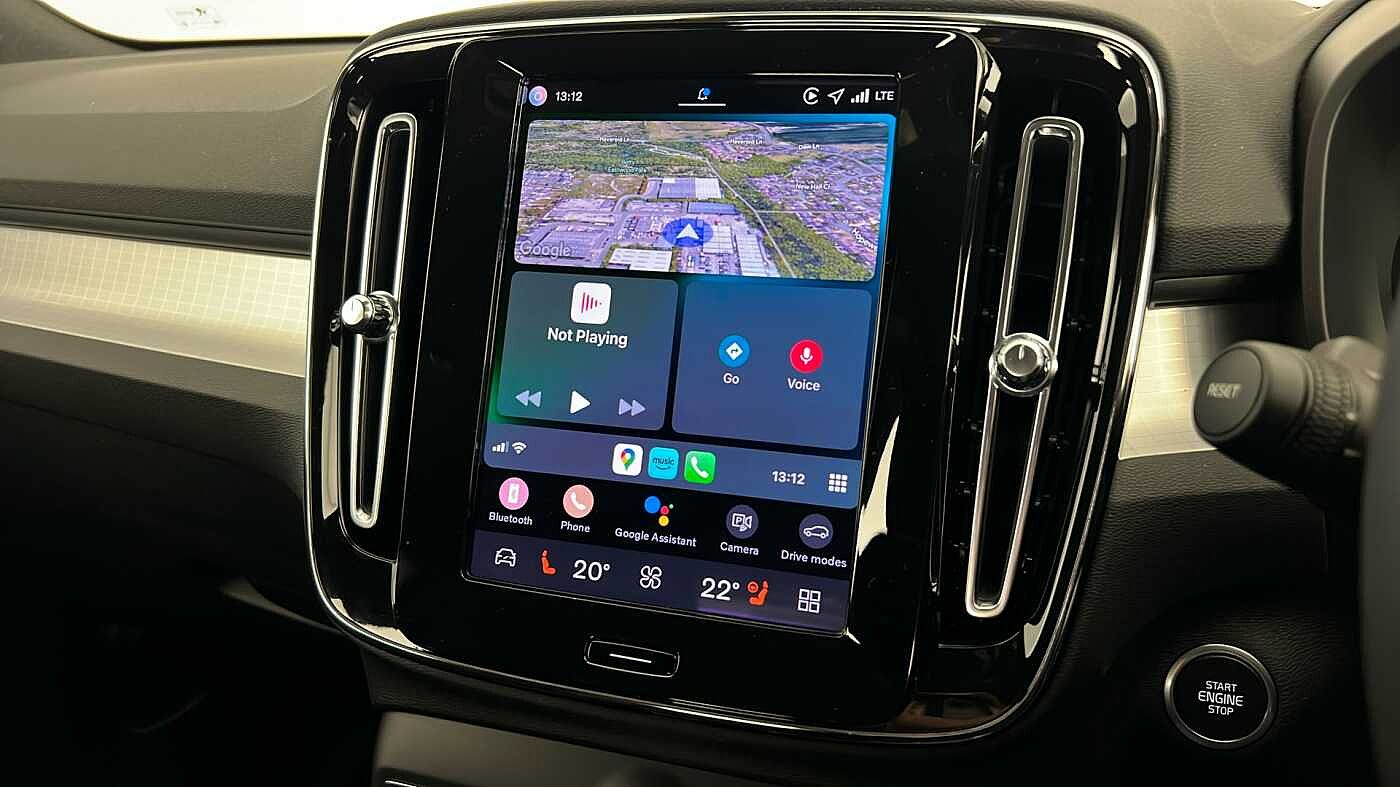 Used Volvo XC40 2025 for sale - 76854654: Photo 41