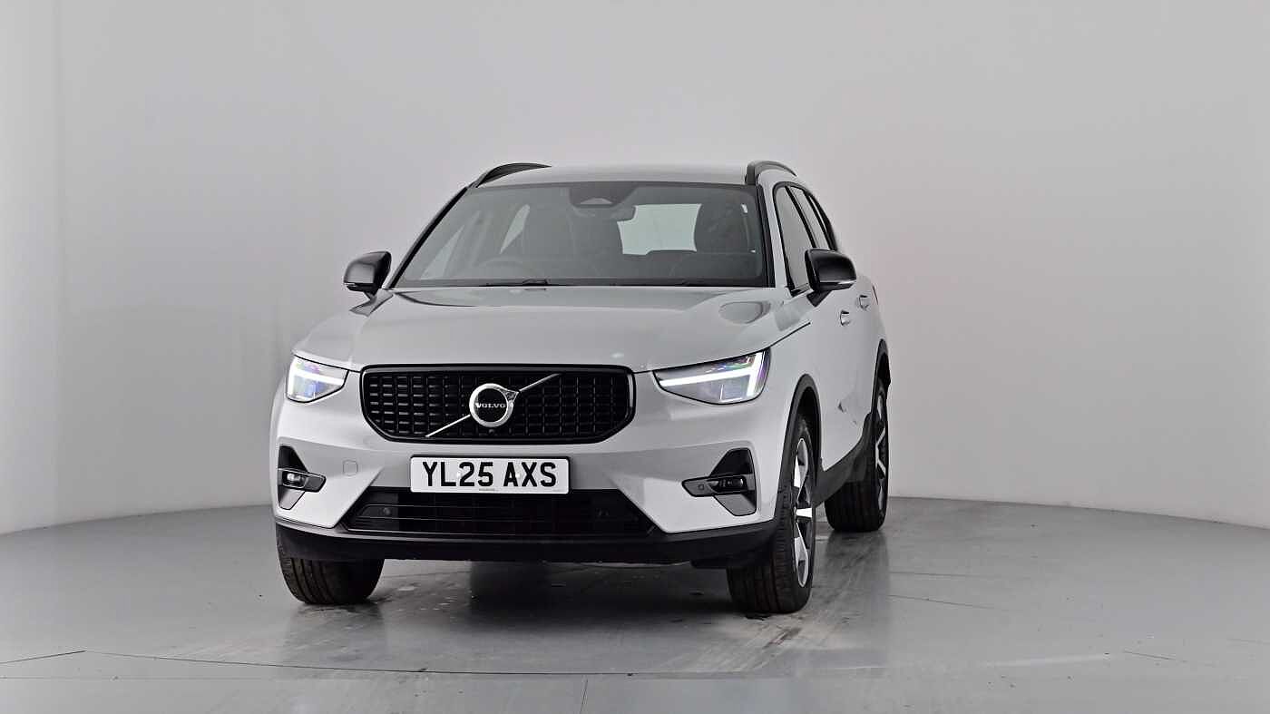Used Volvo XC40 2025 for sale - 76854654: Photo 54