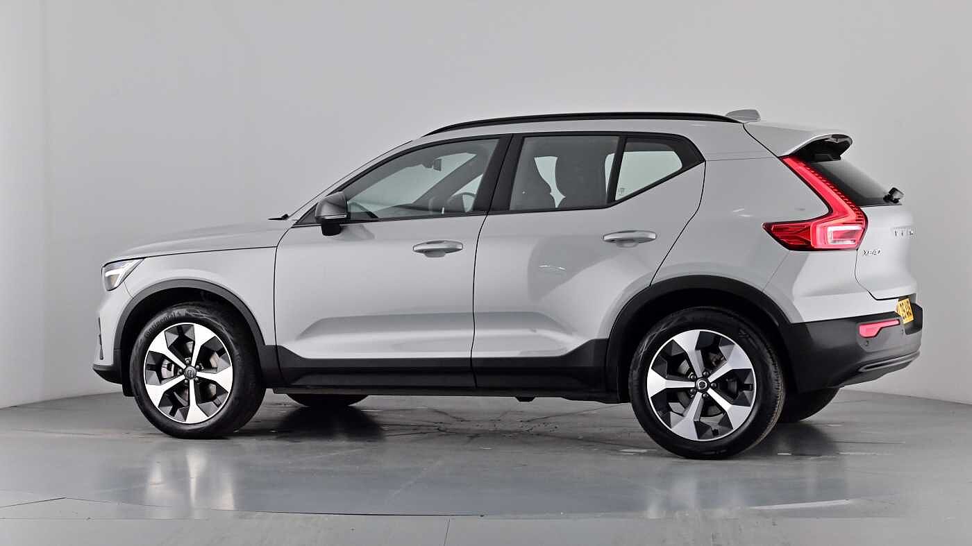 Used Volvo XC40 2025 for sale - 76854654: Photo 64