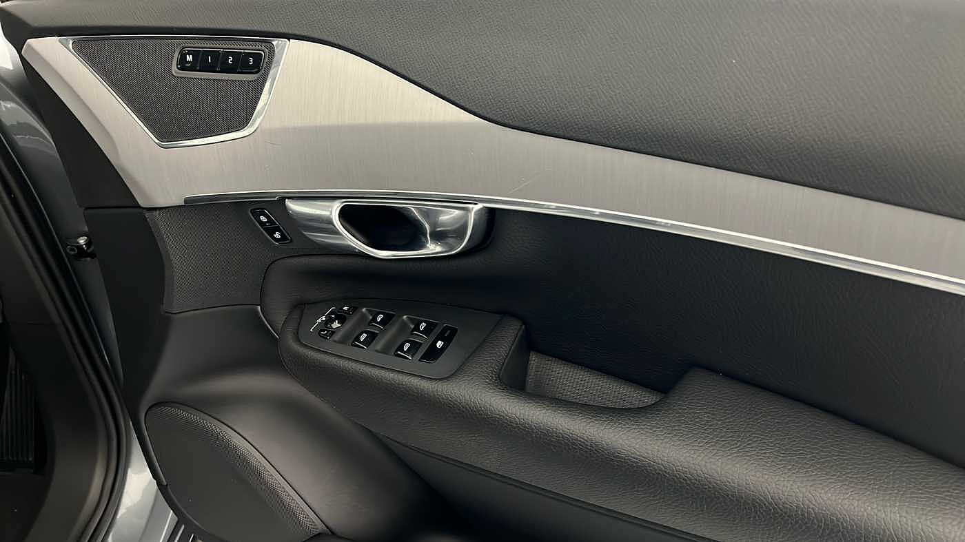 Used Volvo XC90 2020 for sale - 76652371: Photo 32