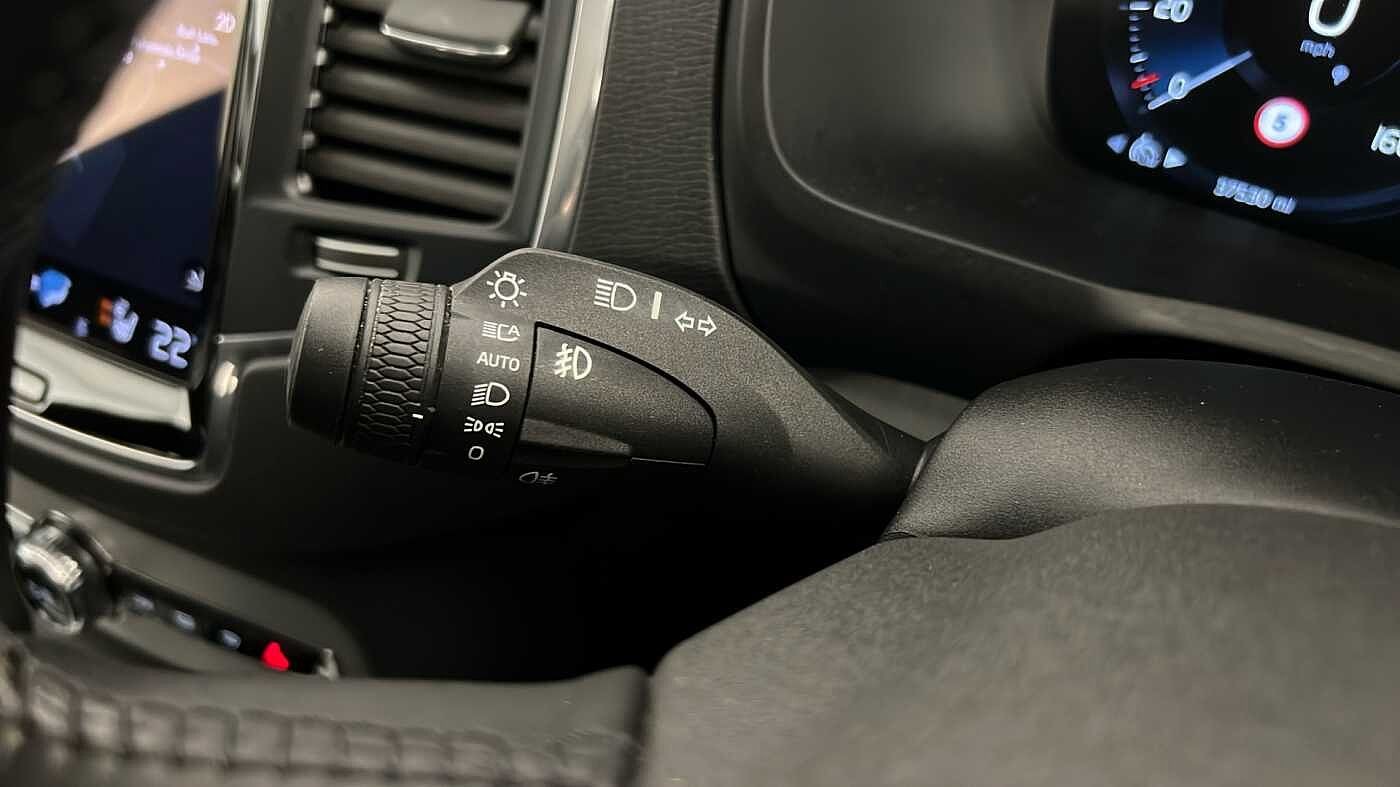 Used Volvo XC90 2020 for sale - 76652371: Photo 38