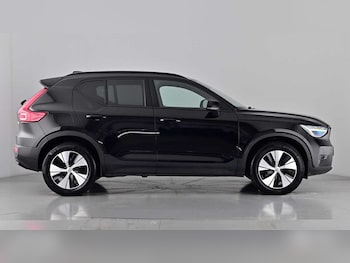 Used Volvo XC40 2022 for sale - 76567931: Photo