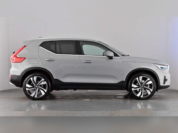 Used Volvo XC40 2025 for sale - 78581397: Photo