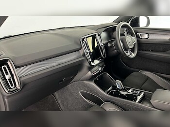 Used Volvo XC40 2022 for sale - 77005011: Photo