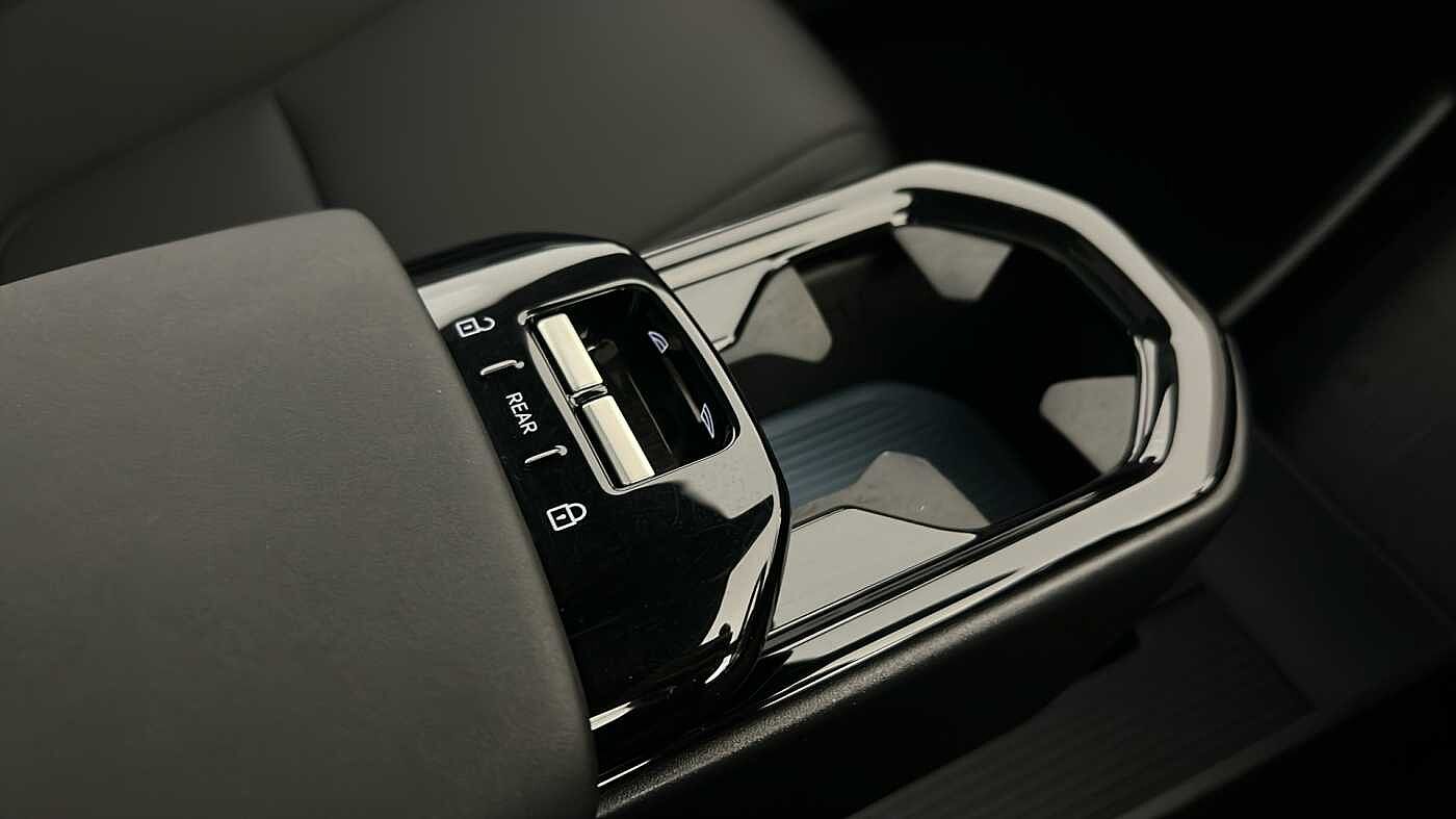 Used Volvo EX30 2024 for sale - 76664385: Photo 46