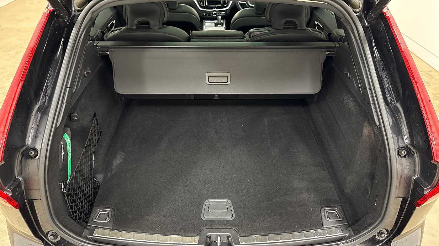 Used Volvo XC60 2021 for sale - 76796370: Photo 13