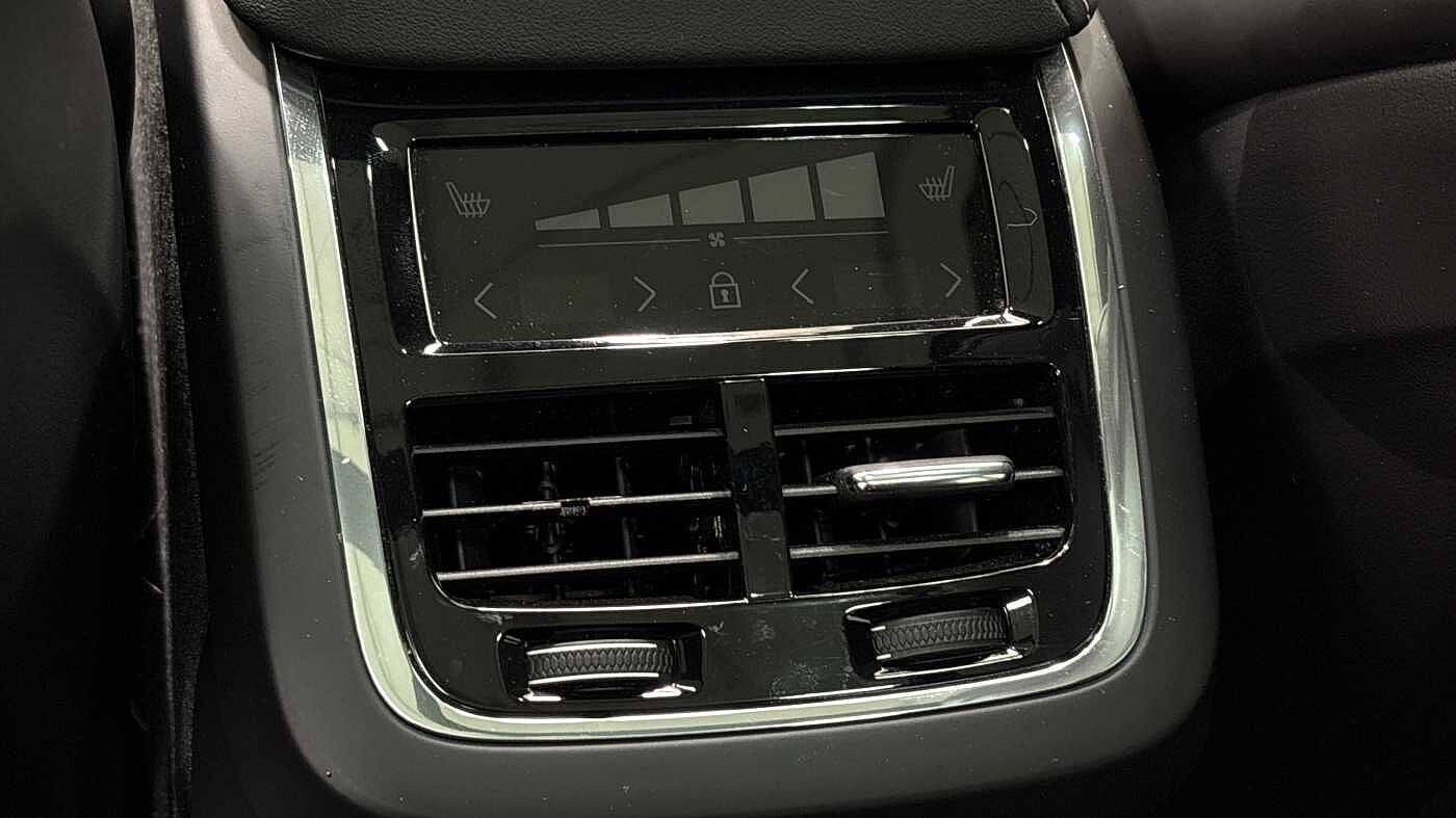 Used Volvo XC60 2021 for sale - 76796370: Photo 15