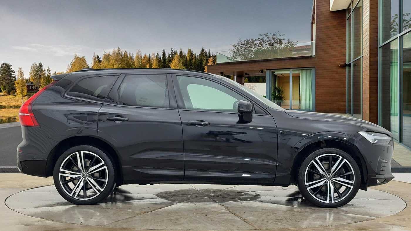 Used Volvo XC60 2021 for sale - 76796370: Photo 2